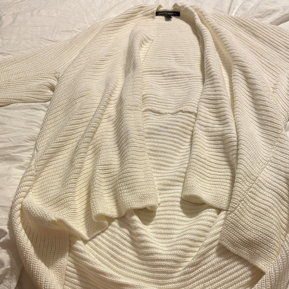 Banana Republic Cream Knit Sweater vintage